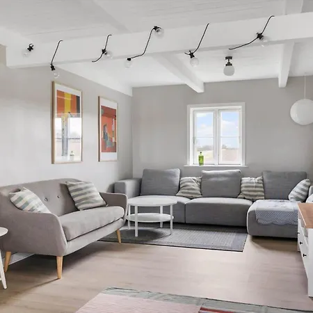 3697-aakirkeby-sandvejen-3 * Åkirkeby